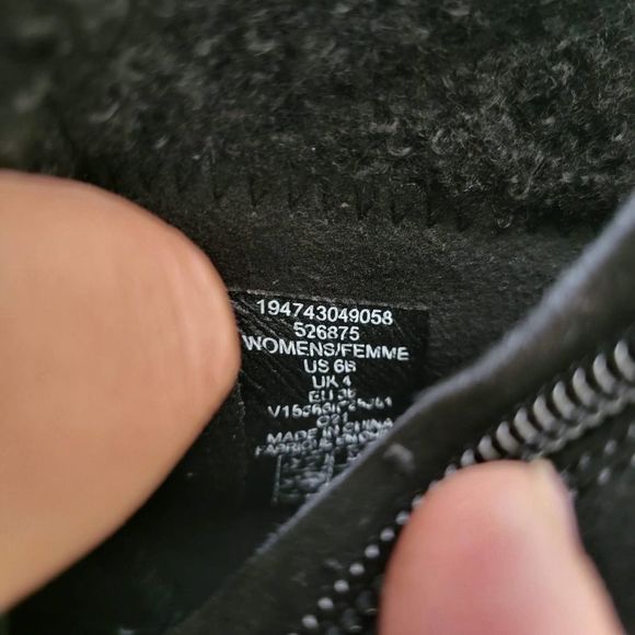 Land's End Black Suede & Fleece Zip Ankle Boots Womens Size 6B - Picture 9 of 9